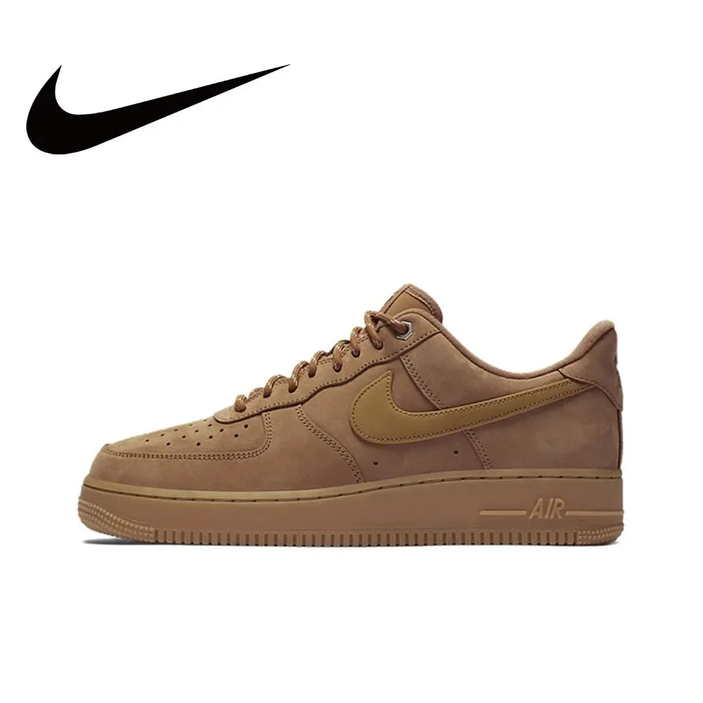 Nike Air Force 1 07 Low für Männer und Frauen Größe: 38