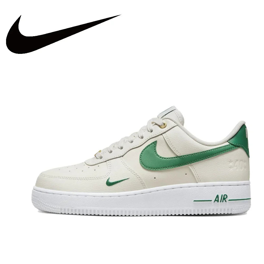 Nike Air Force 1 07 Low für Männer und Frauen Größe: 38