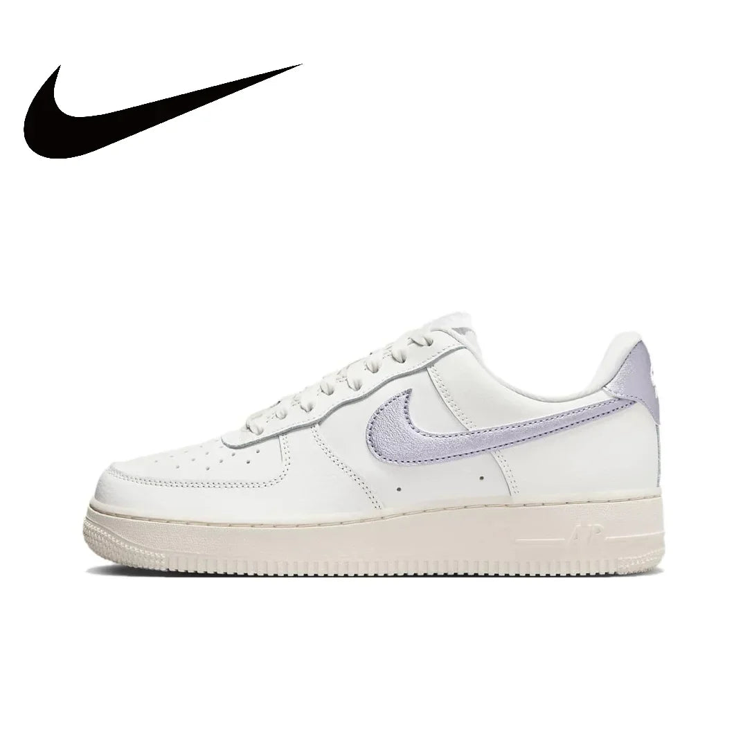 Nike Air Force 1 07 Low für Männer und Frauen Größe: 38