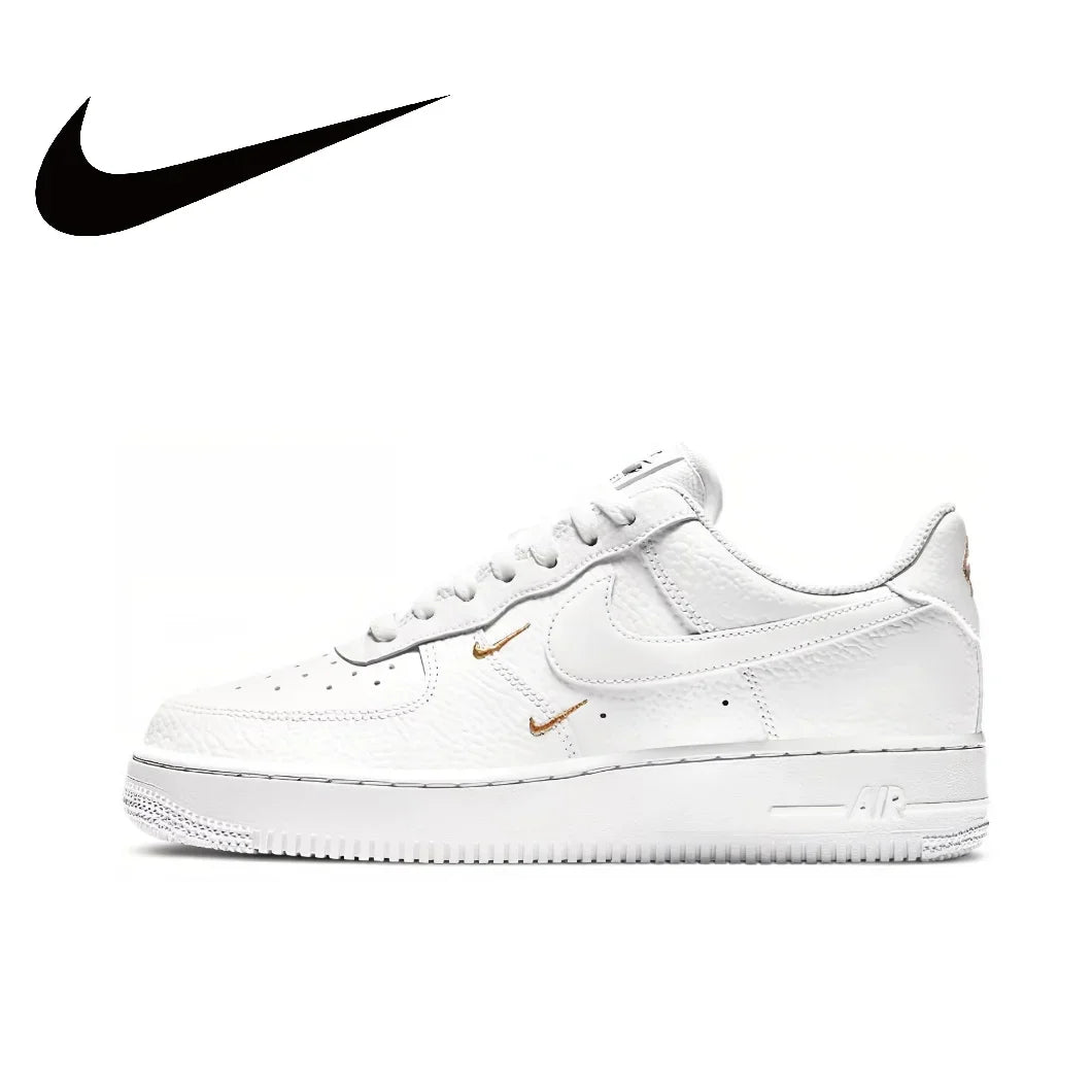 Nike Air Force 1 07 Low Schuhe für Männer und Frauen