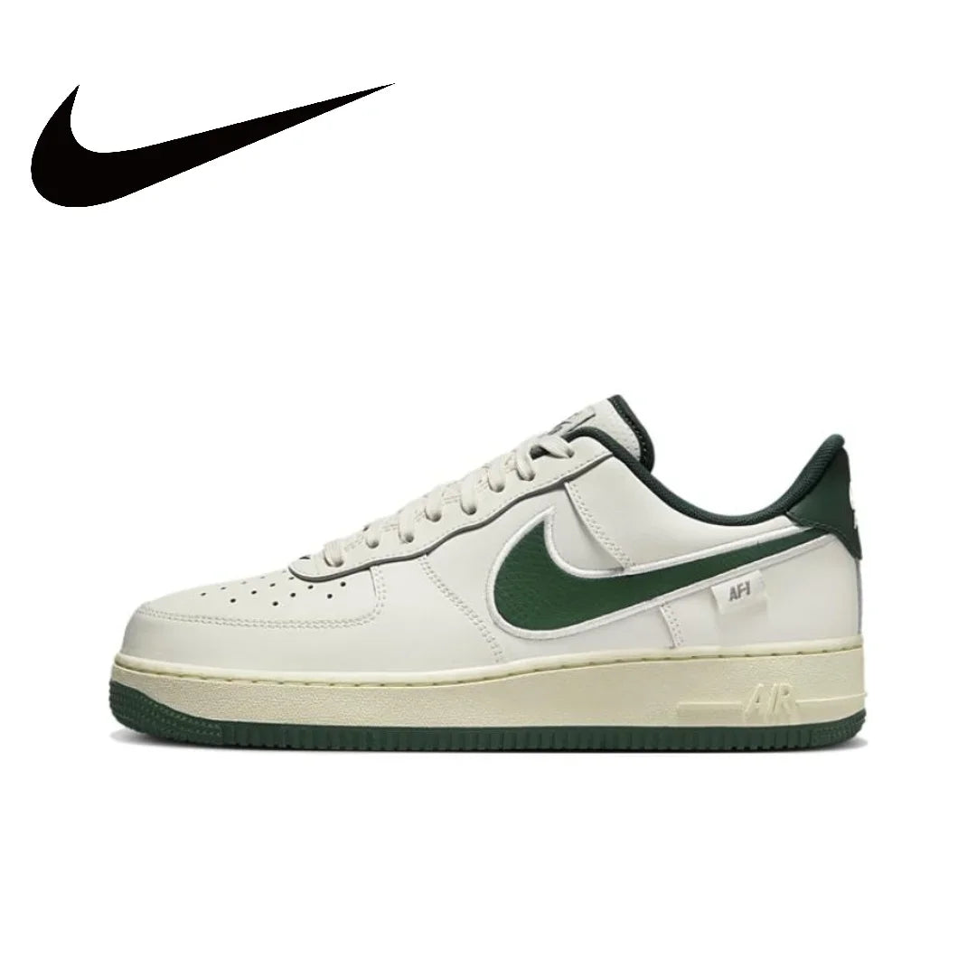 Nike Air Force 1 07 Low für Männer und Frauen Größe: 38